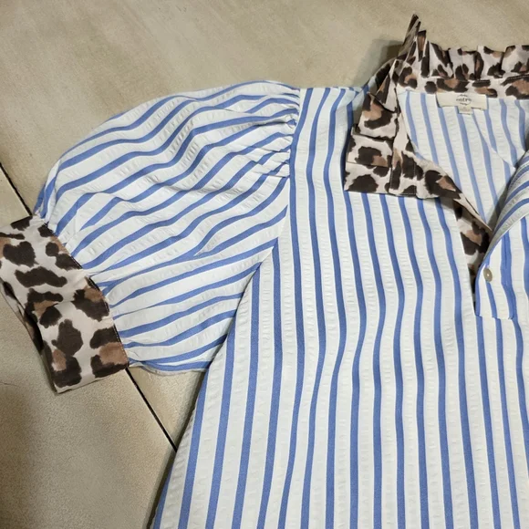 Entro Blue Striped Leopard Trim Puff Sleeve Seersucker Top - Picture 8 of 14